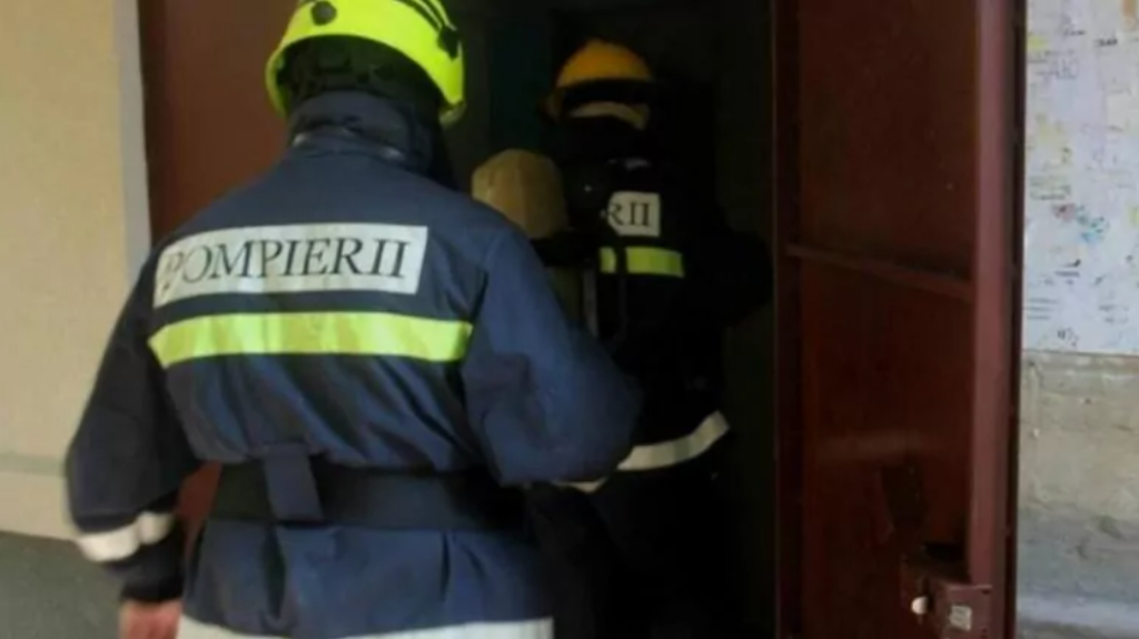 salvatorii au evacuat