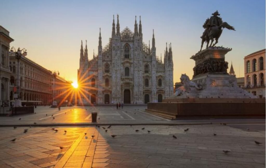 Niveluri sufocante de poluare în Milano. Locuitorii centrului economic al Italiei, puși pe fugă de miros