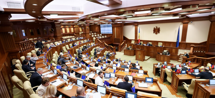 spatii si bunuri in comodat