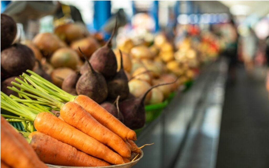 Urme de pesticide în produsele agricole. Care sunt fructele și legumele cele mai încărcate cu pestidice 1 Urme de pesticide în produsele agricole. Care sunt fructele și legumele cele mai încărcate cu pestidice