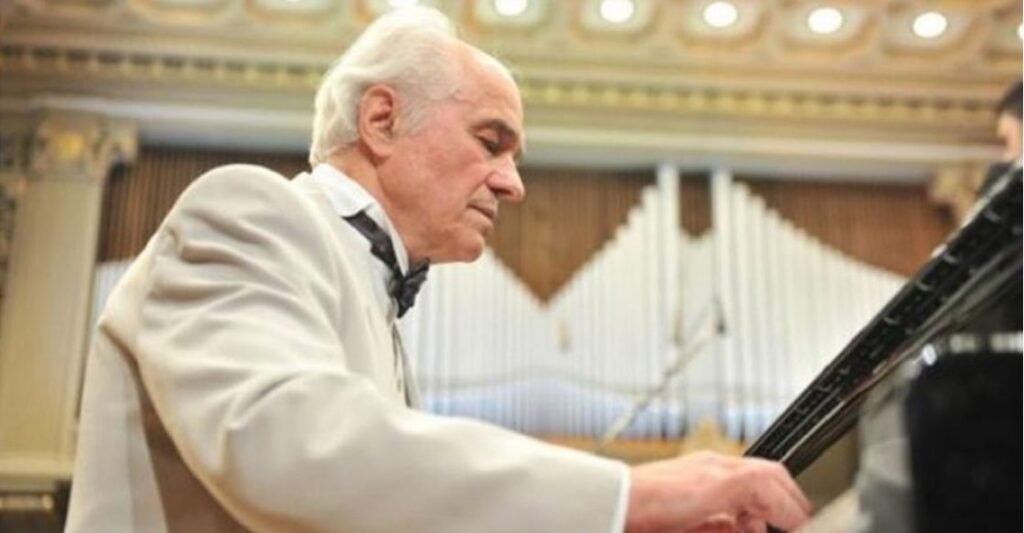 Eugen Doga,  unul din autorii Imnului Orașului, împlinește astăzi venerabila vârstă de 87 de ani