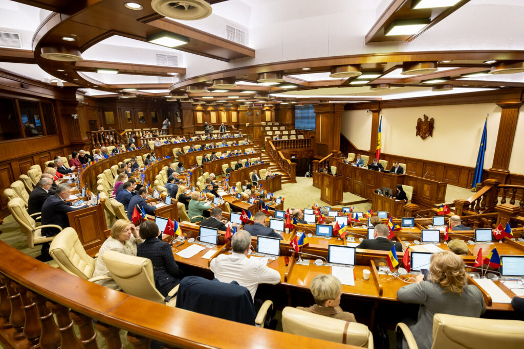 fortele armate conventionale