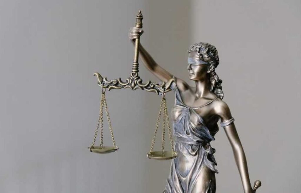 Un fost judecător din Republica Moldova, condamnat la închisoare cu suspendare