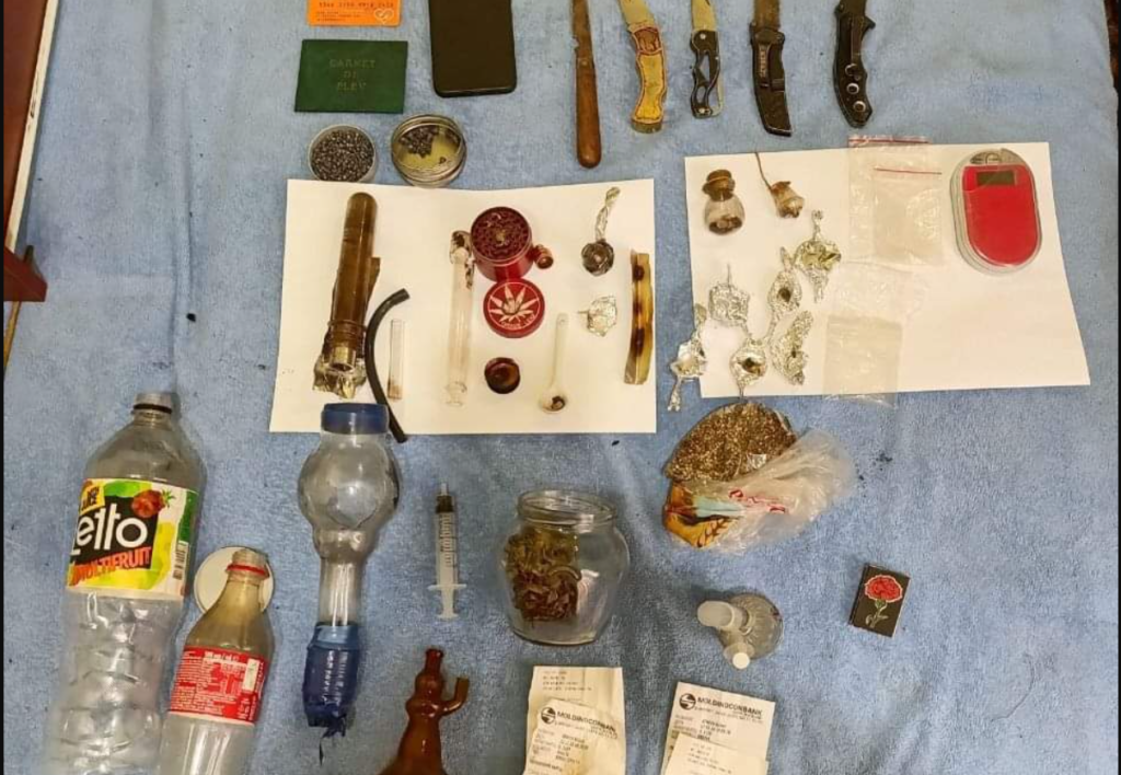 Trei persoane au fost reținute la Edineț într-un dosar de trafic de droguri 1 la edinet