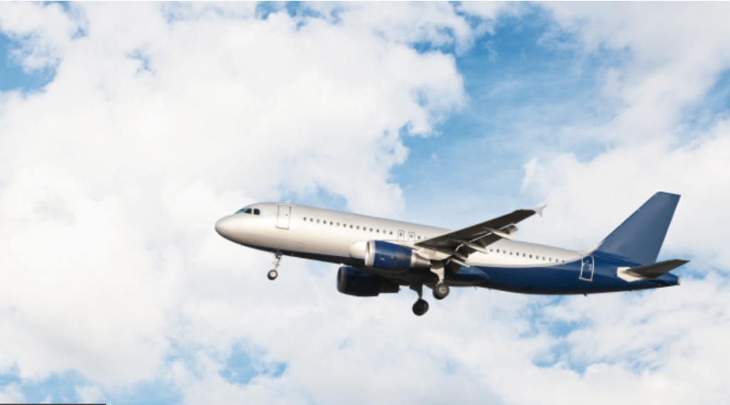 nasterea unui copil in timpul zborului