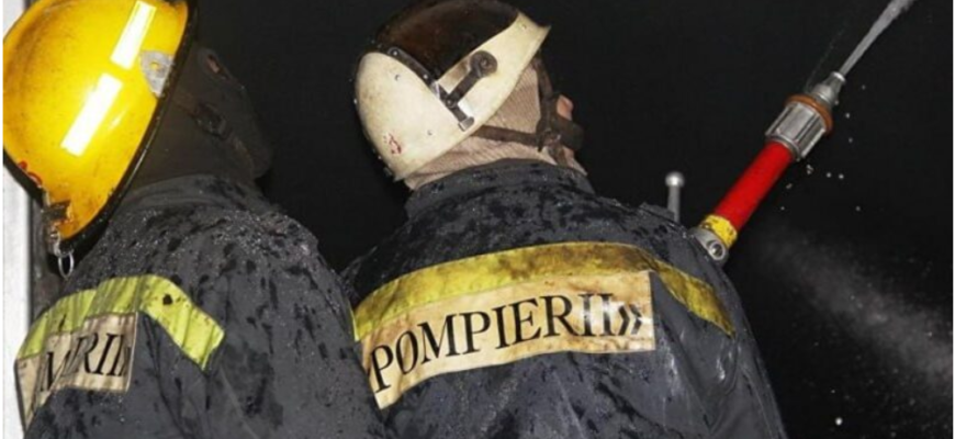 pompierii intervin