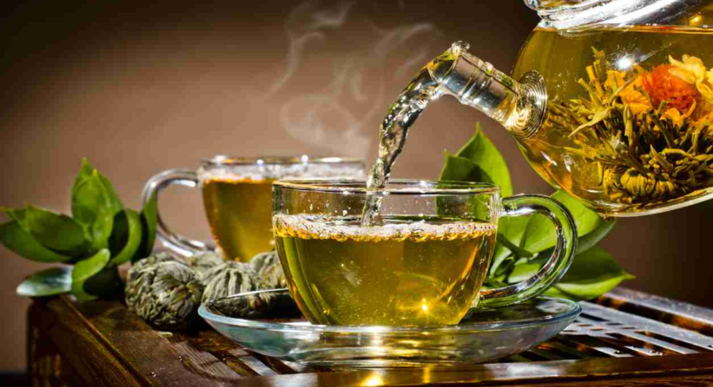 Ceai verde, ceai negru, ceai alb - remedii naturale pentru unele probleme de sănătate 1 camellia sinensis