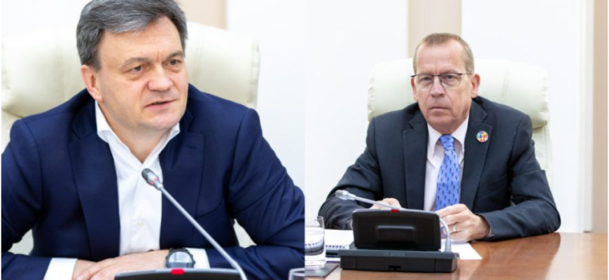 dorin recean si simon springett