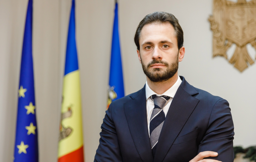 Încă o plecare sonoră de la Vamă. Adjunctul lui Talmazan, Nicolae Vutcariov, și-a anunțat demisia din funcție 1 nicolae vutcariov