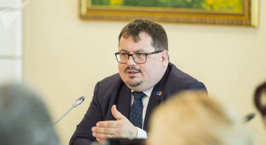 Igor Dodon face dezvăluiri în premieră despre fostul sef al Delegației UE: “A încercat și la mine, dar l-am dat afară” 1 Igor Dodon face dezvăluiri în premieră despre fostul sef al Delegației UE: “A încercat și la mine, dar l-am dat afară”