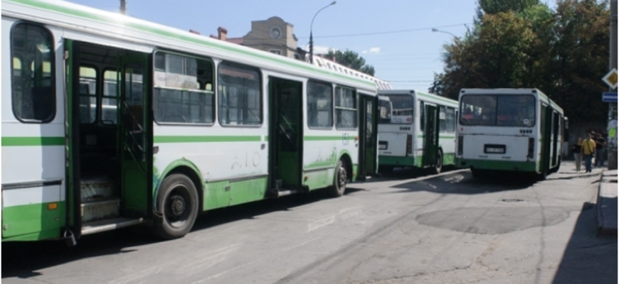 transport gratuit spre cimitir de pastele blajinilor