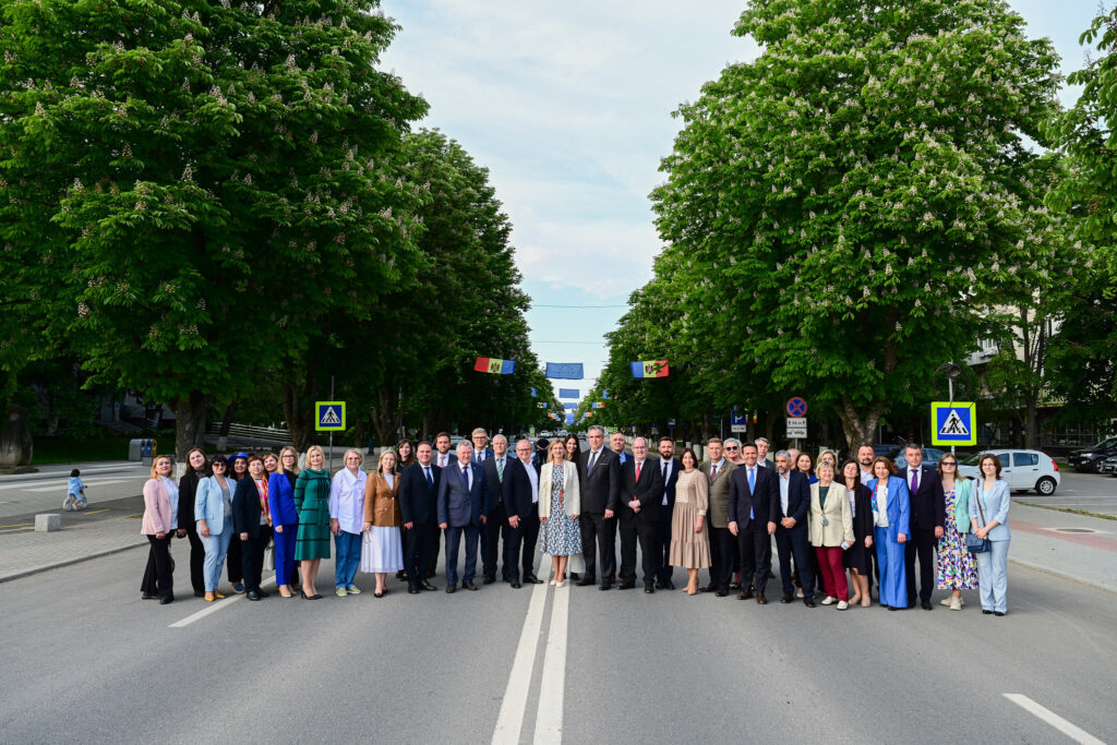 53709925586 c3f46c7165 k