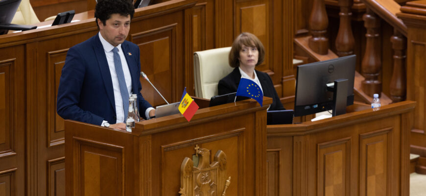 53725468370 0a3854b98f k