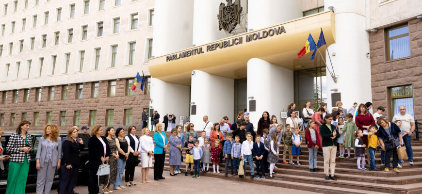 53741222281 b880a368bd k