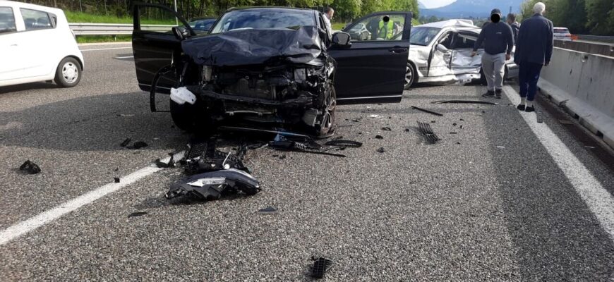 cidente a9 10 maggio 2024