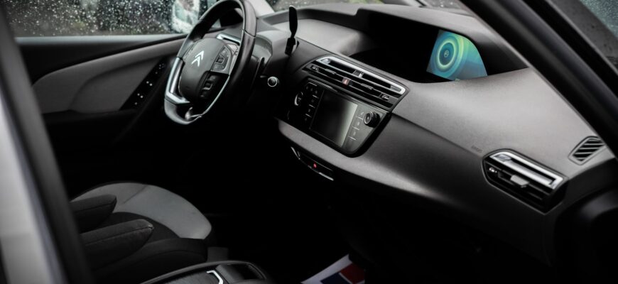 a black car interior of citroen