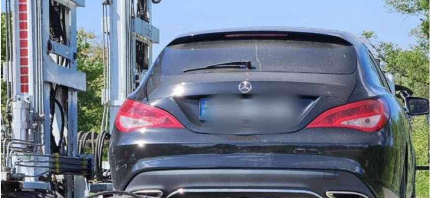 privat de dreptul de a conduce