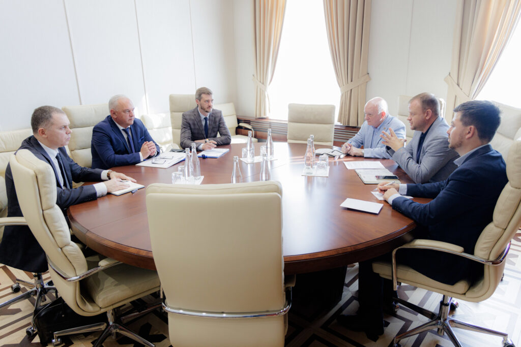 53799138101 6f642a3538 k