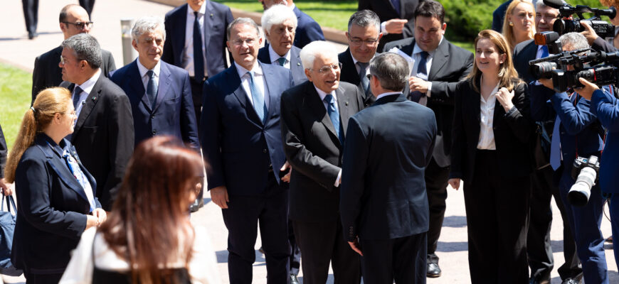 53799684023 59cdce1f1c k