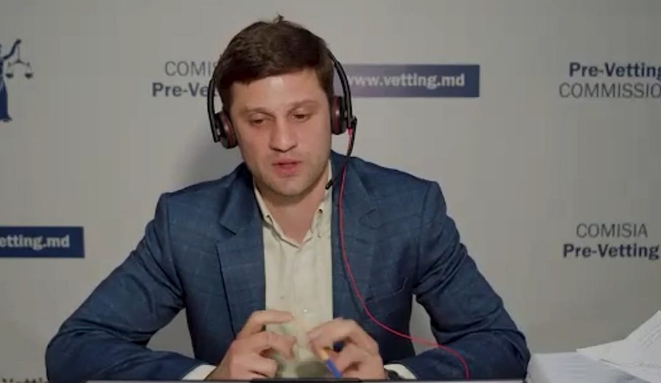 Comisia Pre-Vetting îl va audia repetat pe judecătorul Alexei PANIȘ, candidat la CSM, în contextul evaluării reluate 5 Comisia Pre-Vetting îl va audia repetat pe judecătorul Alexei PANIȘ, candidat la CSM, în contextul evaluării reluate