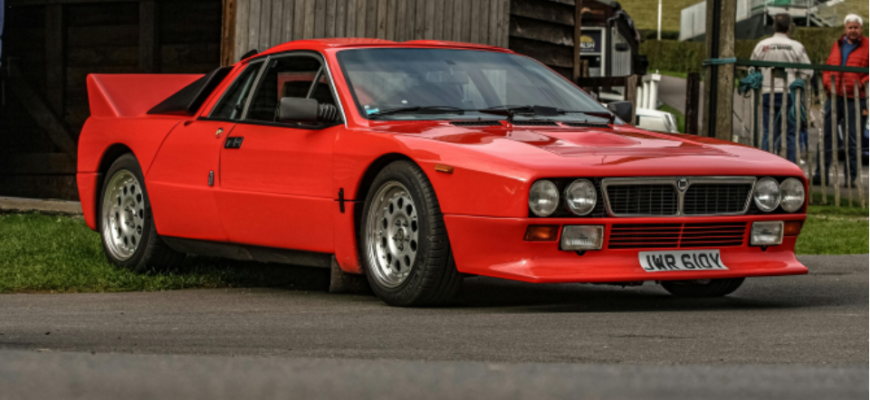 celebra marca de autoturisme