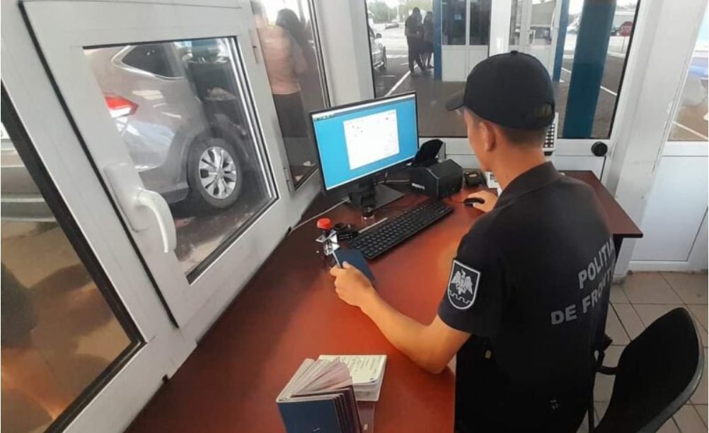 Un cetățean al Turciei, depistat cu un document falsificat