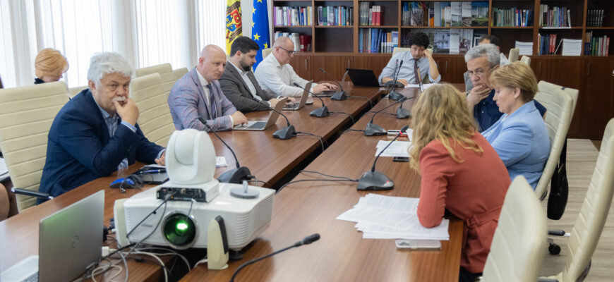 imprumutul pentru o perioada de 20 de ani