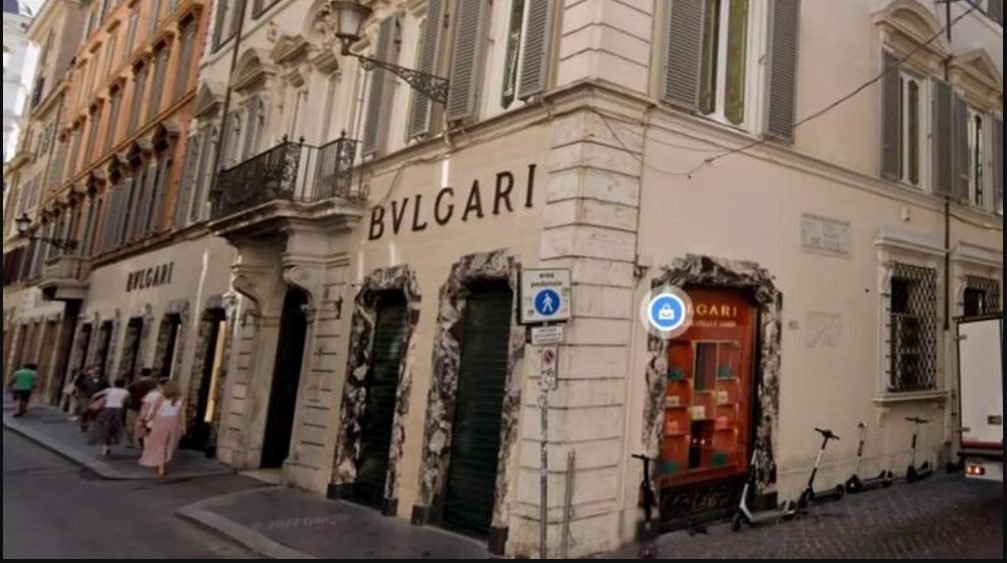 VIDEO// Jaf spectaculos - Cum au reuşit hoţii să dea o lovitură uriaşă într-un magazin Bulgari şi să dispară înainte să ajungă poliţia