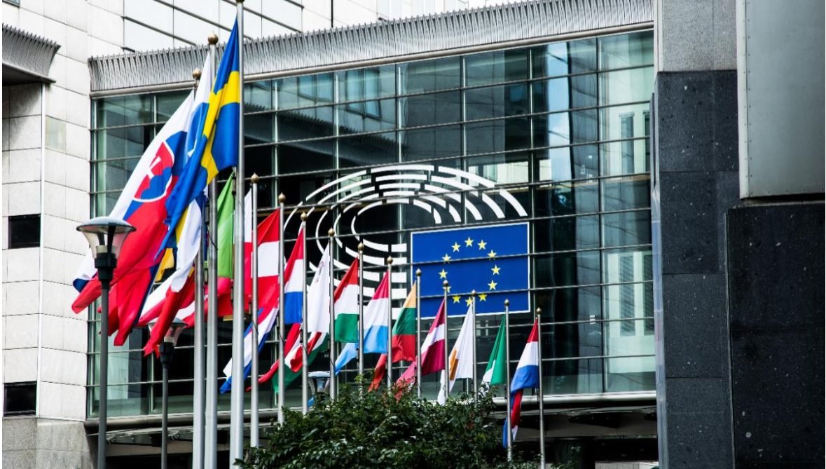 Liderii europeni se reunesc la Bruxelles pentru a împărți funcțiile de conducere din UE