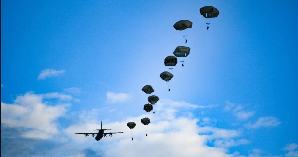 Militarii Armatei Naționale vor executa salturi de instrucție cu parașuta din aeronava AN-2 1 Militarii Armatei Naționale vor executa salturi de instrucție cu parașuta din aeronava AN-2