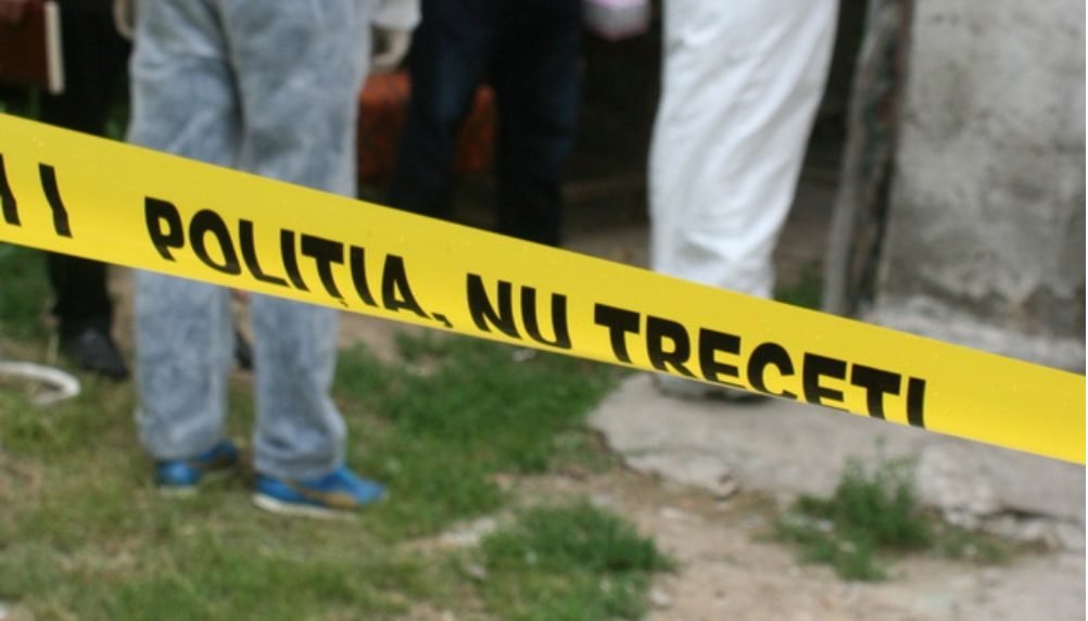Un adolescent de 15 ani s-ar fi împușcat mortal cu pușca tatălui său, la Rezina