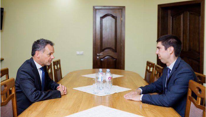 24005142 big1720423372