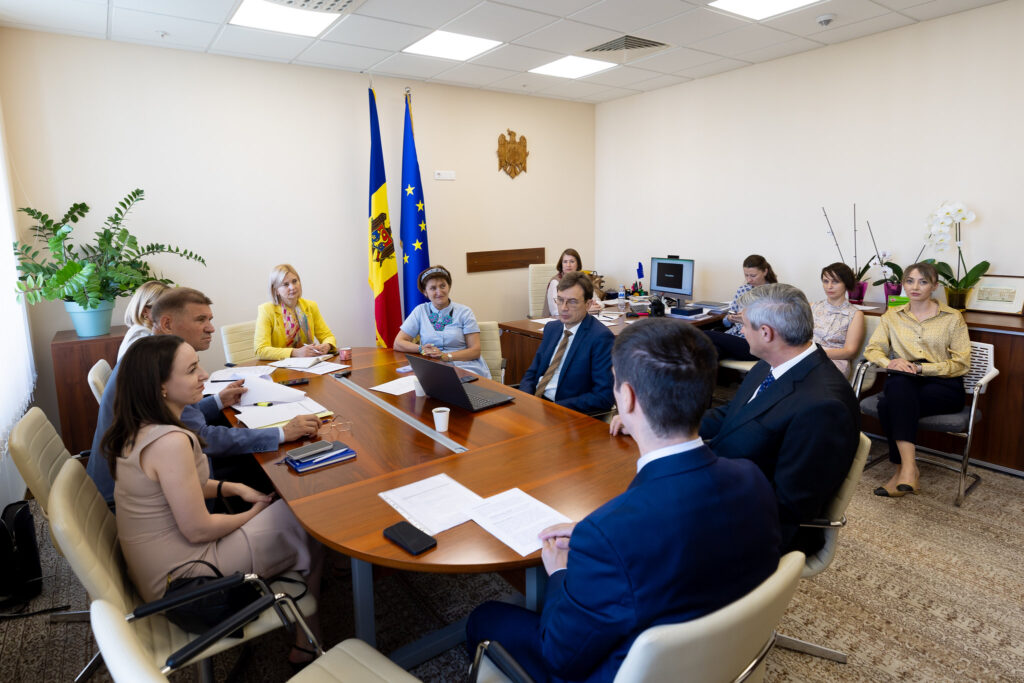 53875942108 b35afb13d7 k