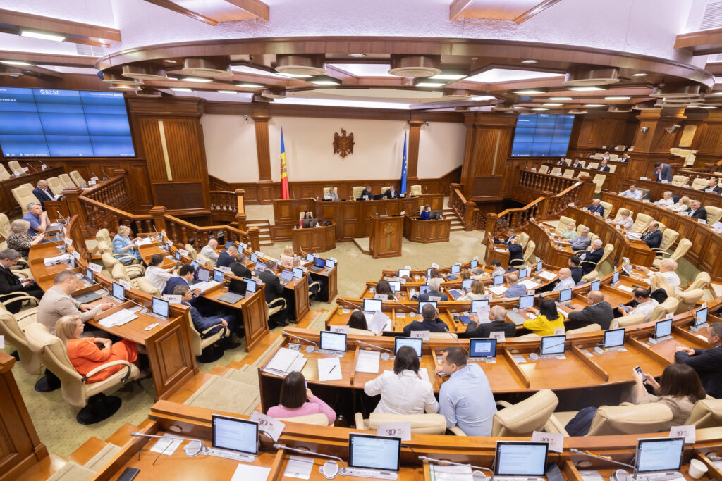 53880241690 a6861a6f76 k