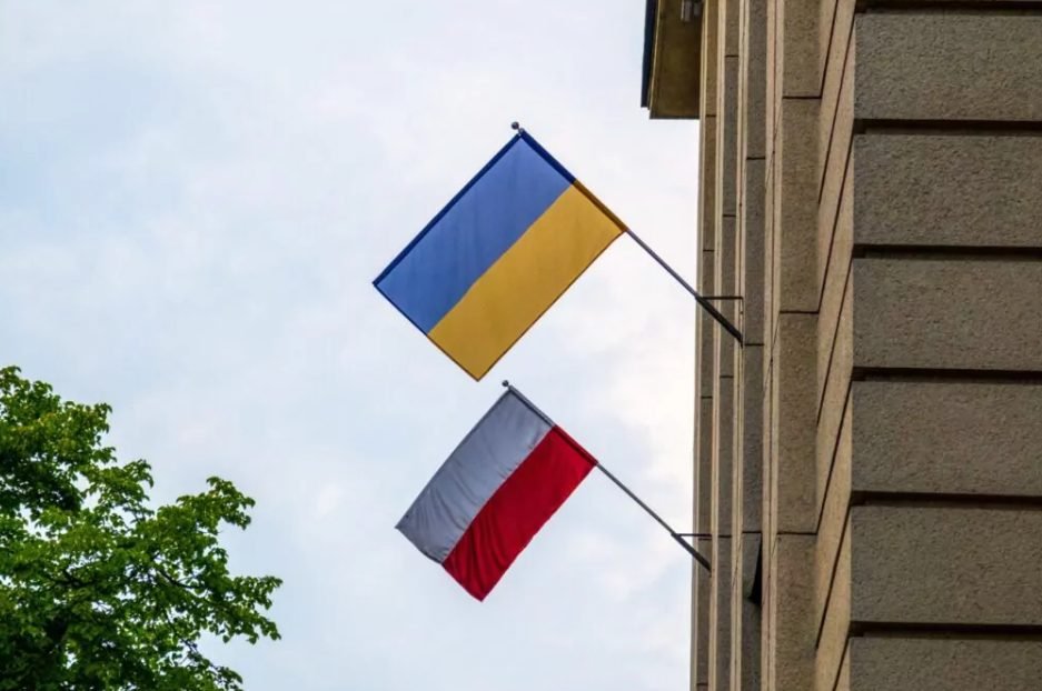 Polonia şi Ucraina au semnat un acord bilateral în domeniul securităţii