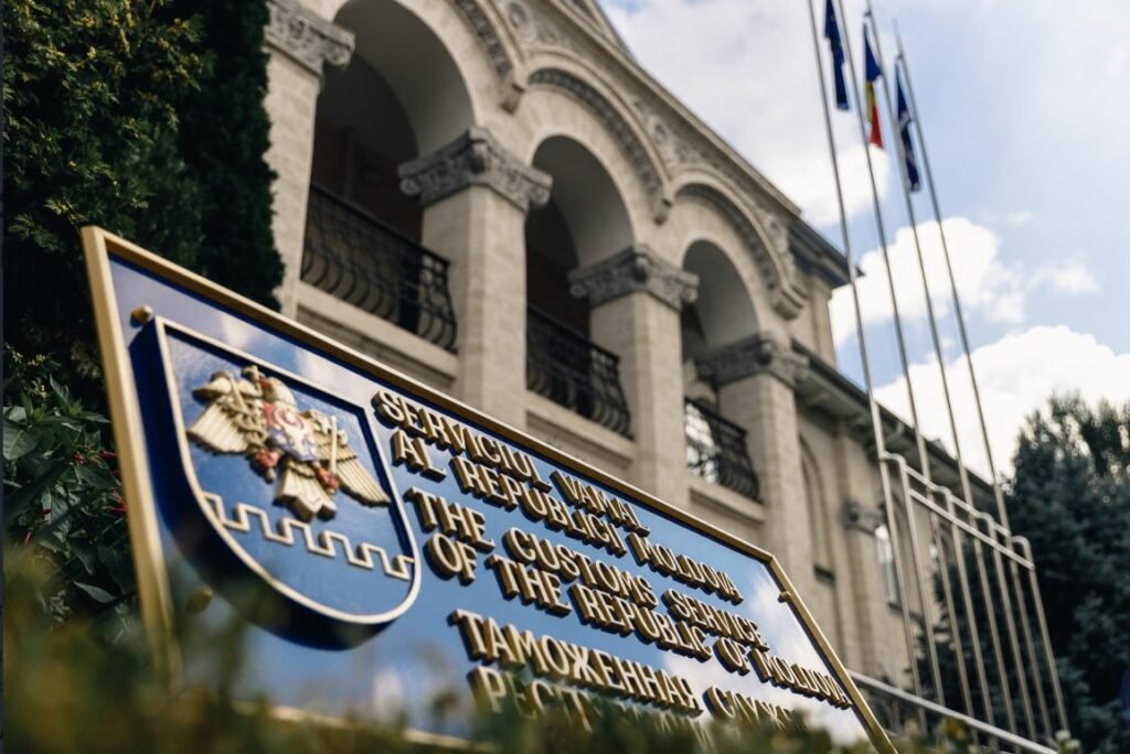 Directorul Serviciului Vamal al Republicii Moldova a avut o ședință de lucru cu membrii delegației franceze de aplicare a legii 1 Serviciul Vamal raportează încasări de peste 717,4 milioane de lei, săptămâna trecută