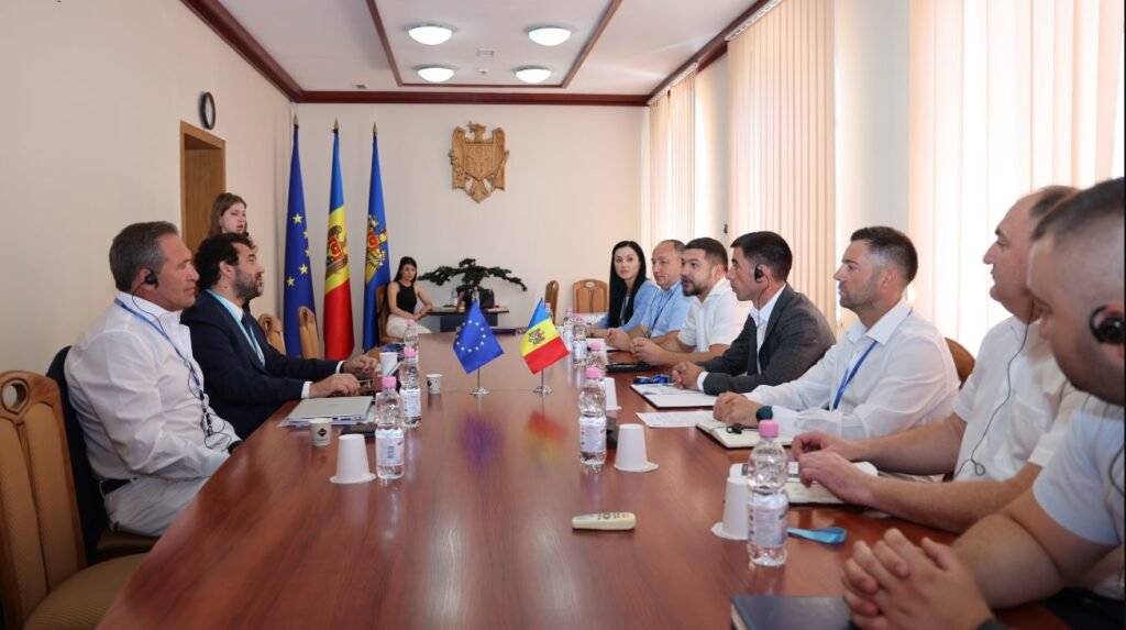 Serviciul Vamal susținut de UE în fortificarea domeniului de prevenire, depistare și investigare a corupției în vamă 2 Serviciul Vamal susținut de UE în fortificarea domeniului de prevenire, depistare și investigare a corupției în vamă