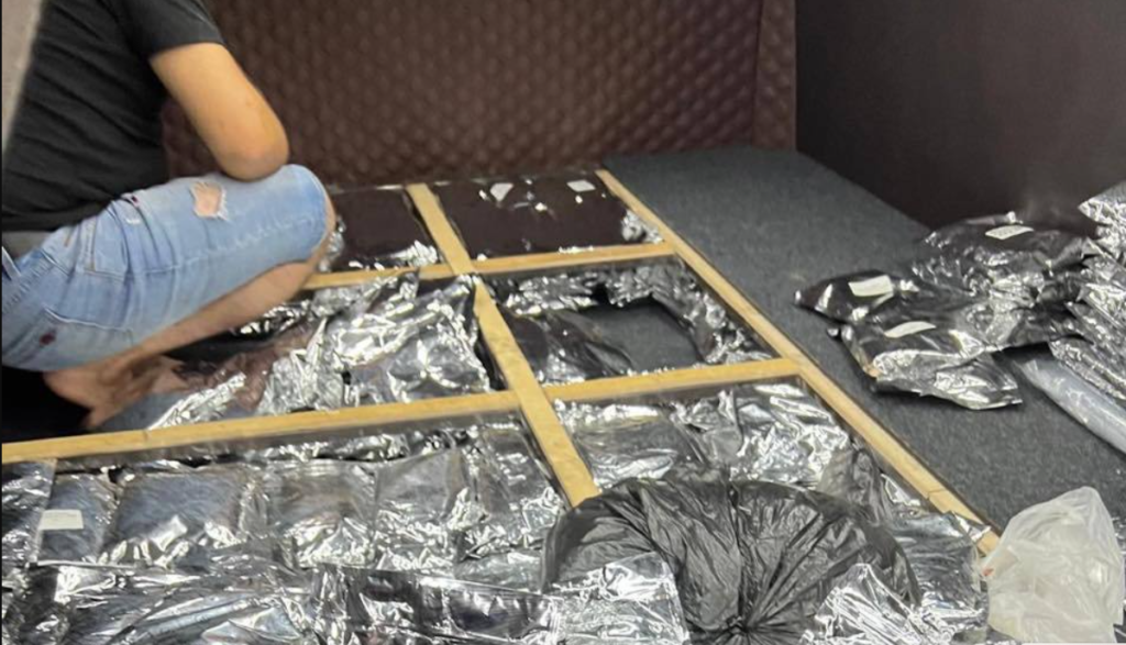 tutun depistat la vama