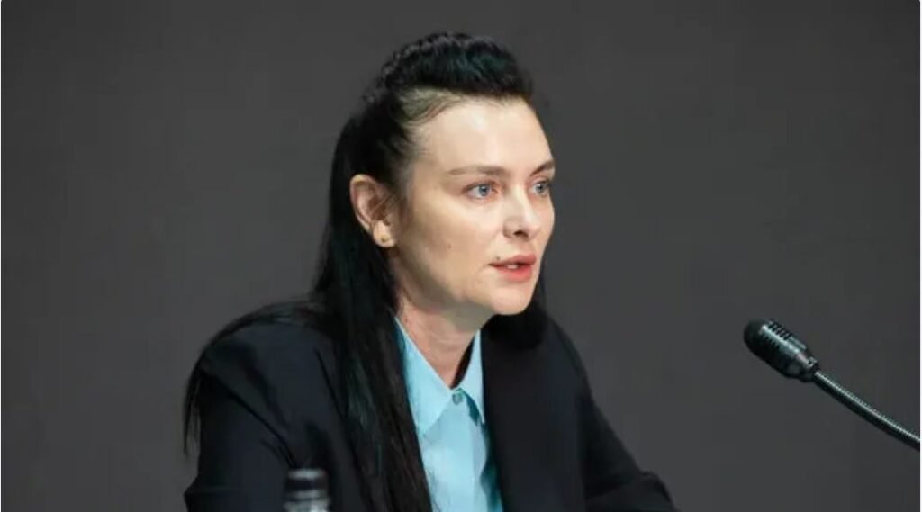 VIDEO// Victoria Furtună cere demisia ministrului Agriculturii, Vladimir Bolea: "Acest personaj trebuie să plece cu rușinea în cap"
