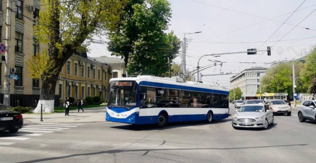 Acces restricționat în anumite locuri publice din capitală în zilele de joi și vineri 1 Acces restricționat în anumite locuri publice din capitală în zilele de joi și vineri