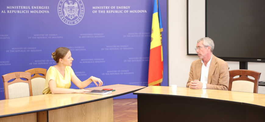 carolina novac cu reprezentantul eu hydrogen