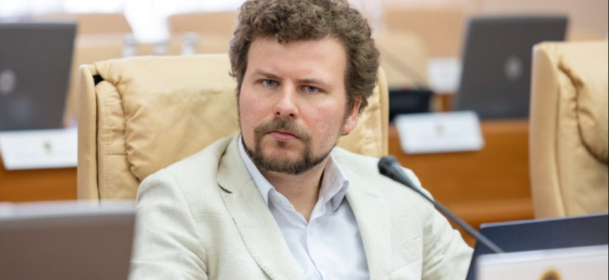 Dan Perciun, reacție la cazul de corupție de la liceul „Gheorghe Asachi”: „Fără sancțiuni reale, schimbările profunde vor întârzia să apară” 1 dan perciun