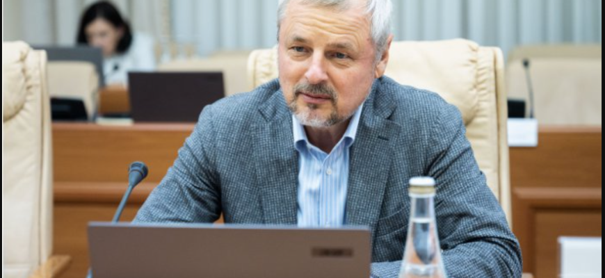 desfasurarea activitatii turistice