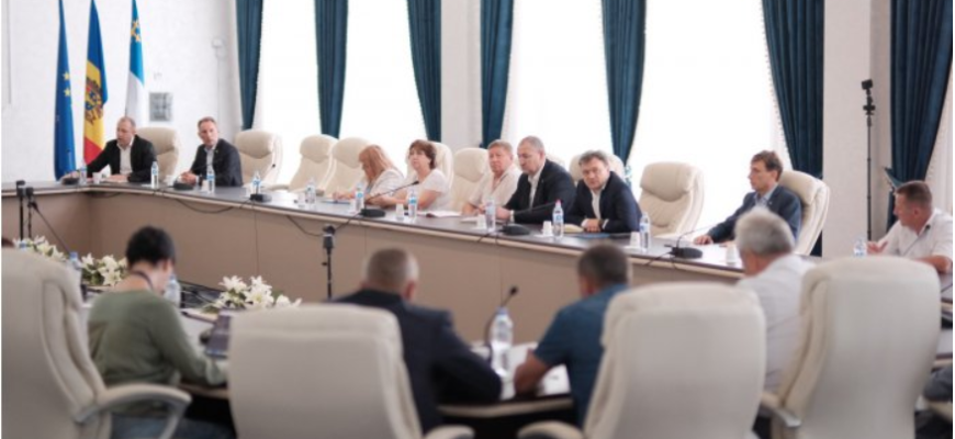 dorin recean la rezina 1