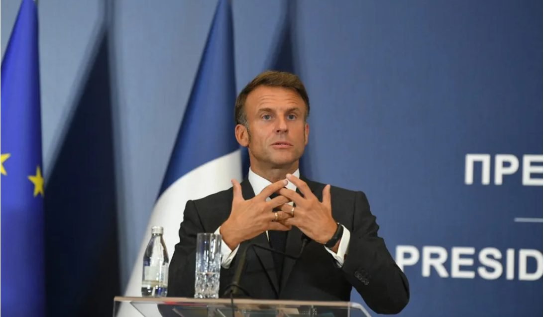 Macron, presat să numească rapid un nou prim-ministru. Care sunt numele vehiculate