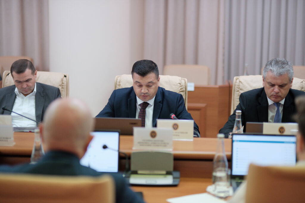 Permisele de conducere eliberate în Republica Moldova și Republica Elenă vor fi recunoscute reciproc 1 image00015