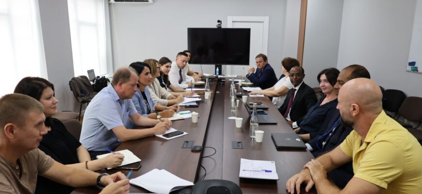 intalnire cu delegatia bancii mondiale