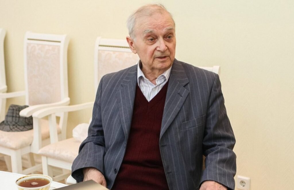 Scriitorul și dramaturgul Ion Druță ar fi împlinit astăzi 96 de ani 1 Scriitorul și dramaturgul Ion Druță ar fi împlinit astăzi 96 de ani