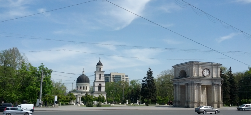 piata marii adunari nationale