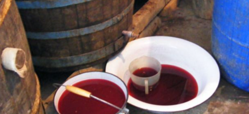 procesul de fermentare a vinului